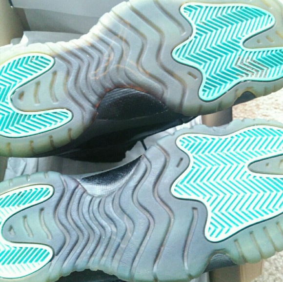 SOLD - Picture 7 of 8